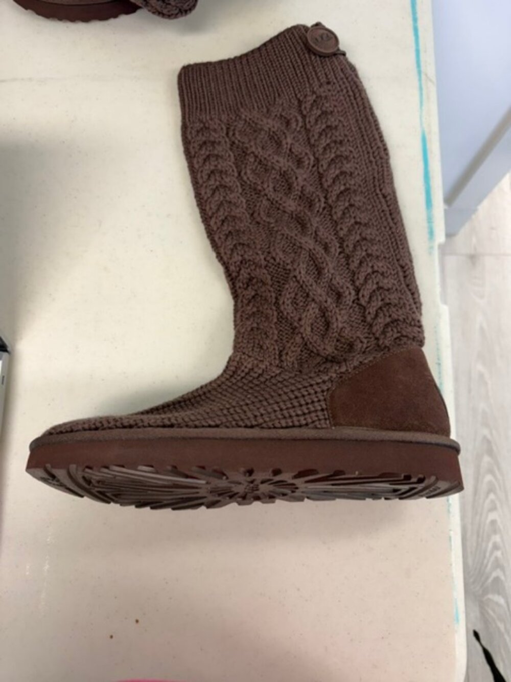*NEW* UGG Boots - Size 11